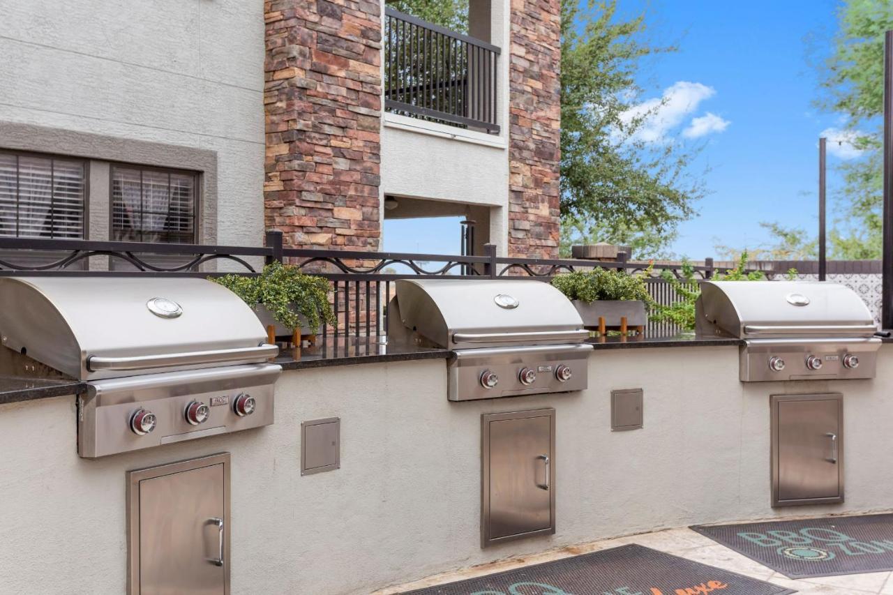 Cozysuites Glendale By The Stadium With Pool 01 Экстерьер фото