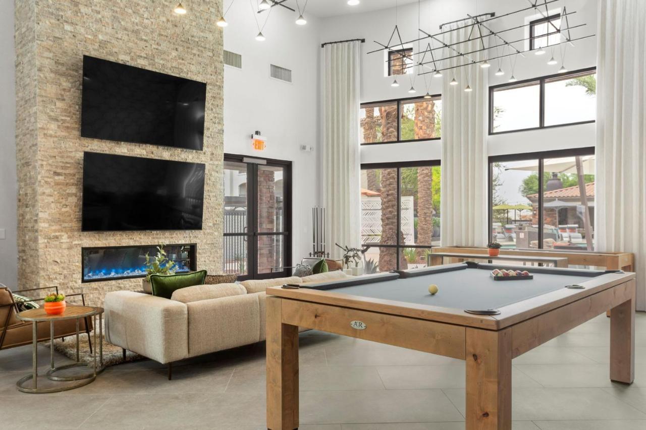 Cozysuites Glendale By The Stadium With Pool 01 Экстерьер фото